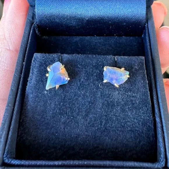 Variance Objects 14k gold Australian Opal Stud Earrings - Picture 1 of 8
